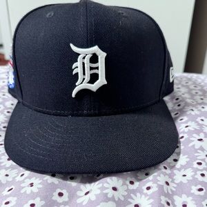 Detroy Tigers - Snap Back